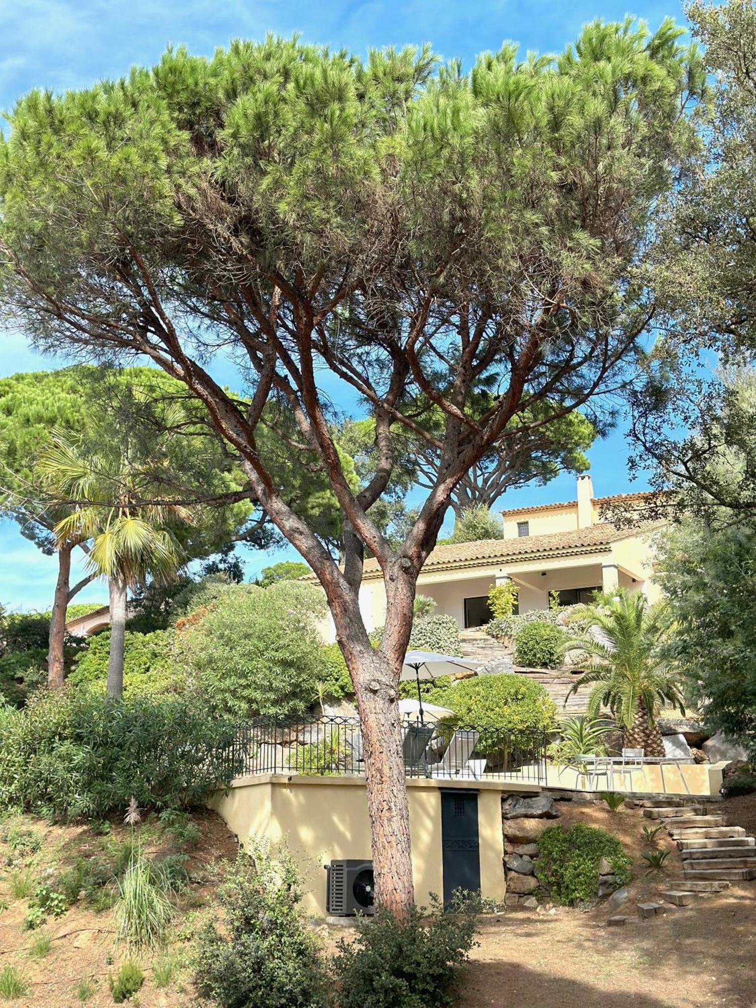 Villa Boca A Gigaro - Avec Vue Et Piscine Chauffee Ла-Круа-Вальме Екстер'єр фото